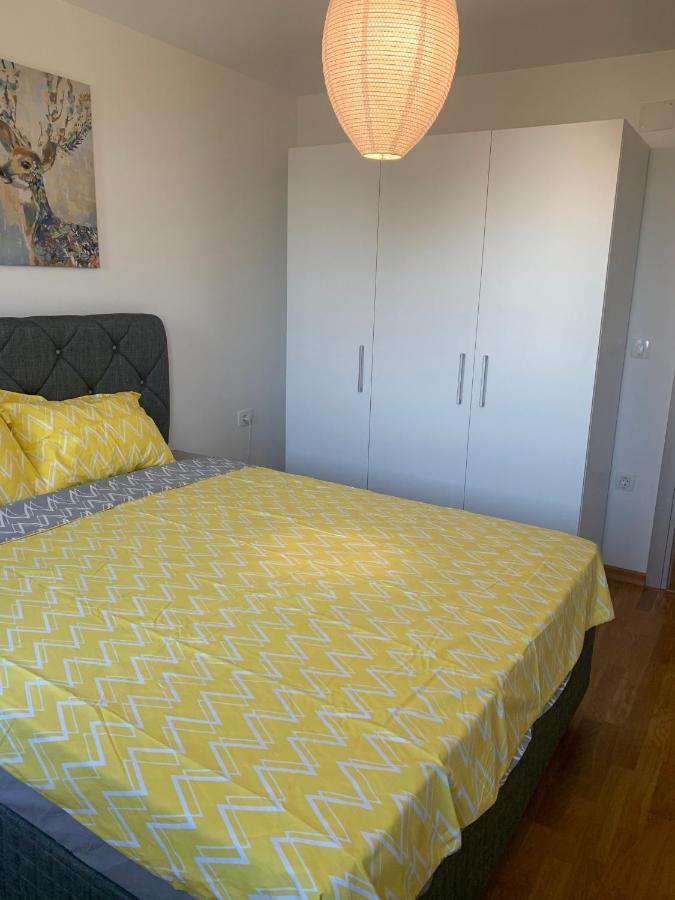 Artemis Business Apartment Skopje Buitenkant foto