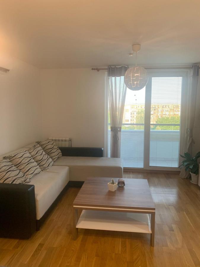 Artemis Business Apartment Skopje Buitenkant foto