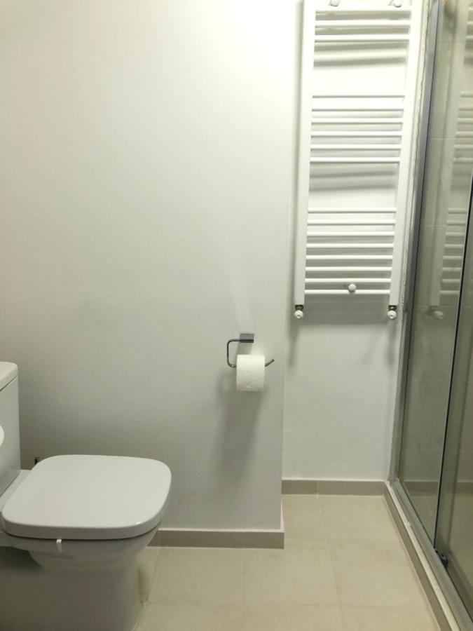 Artemis Business Apartment Skopje Buitenkant foto